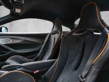 MCLAREN Artura Performance  Sport Exhaust  Technology