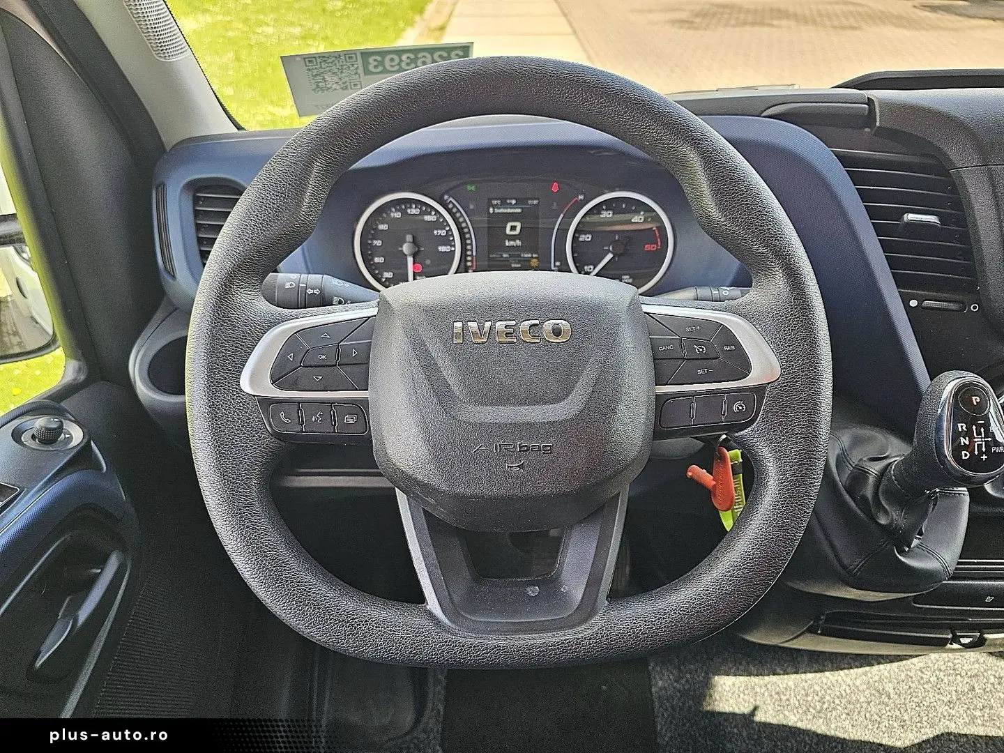 IVECO DAILY 35C16 Bakwagen Laadklep!