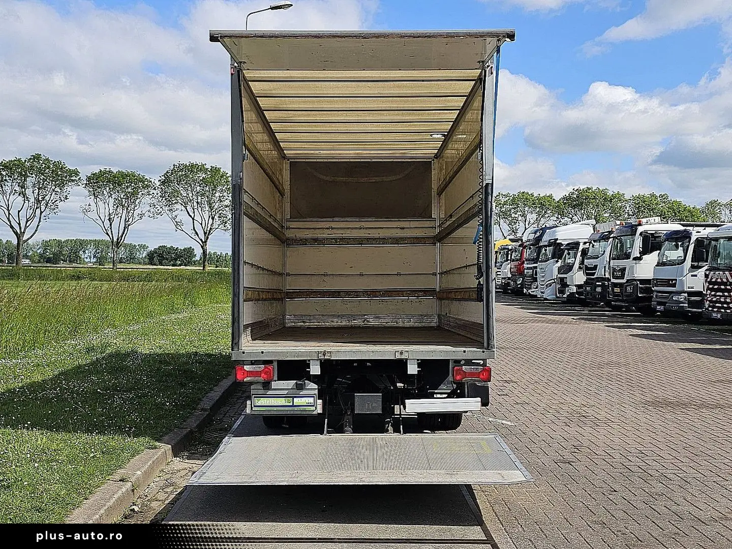 IVECO DAILY 35C16 Bakwagen Laadklep!