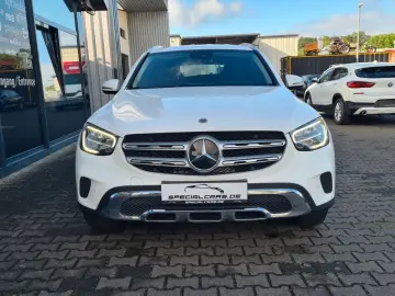 MERCEDES-BENZ GLC 200 4Matic 9G - ASSISTS - CAM - 8 x ALU