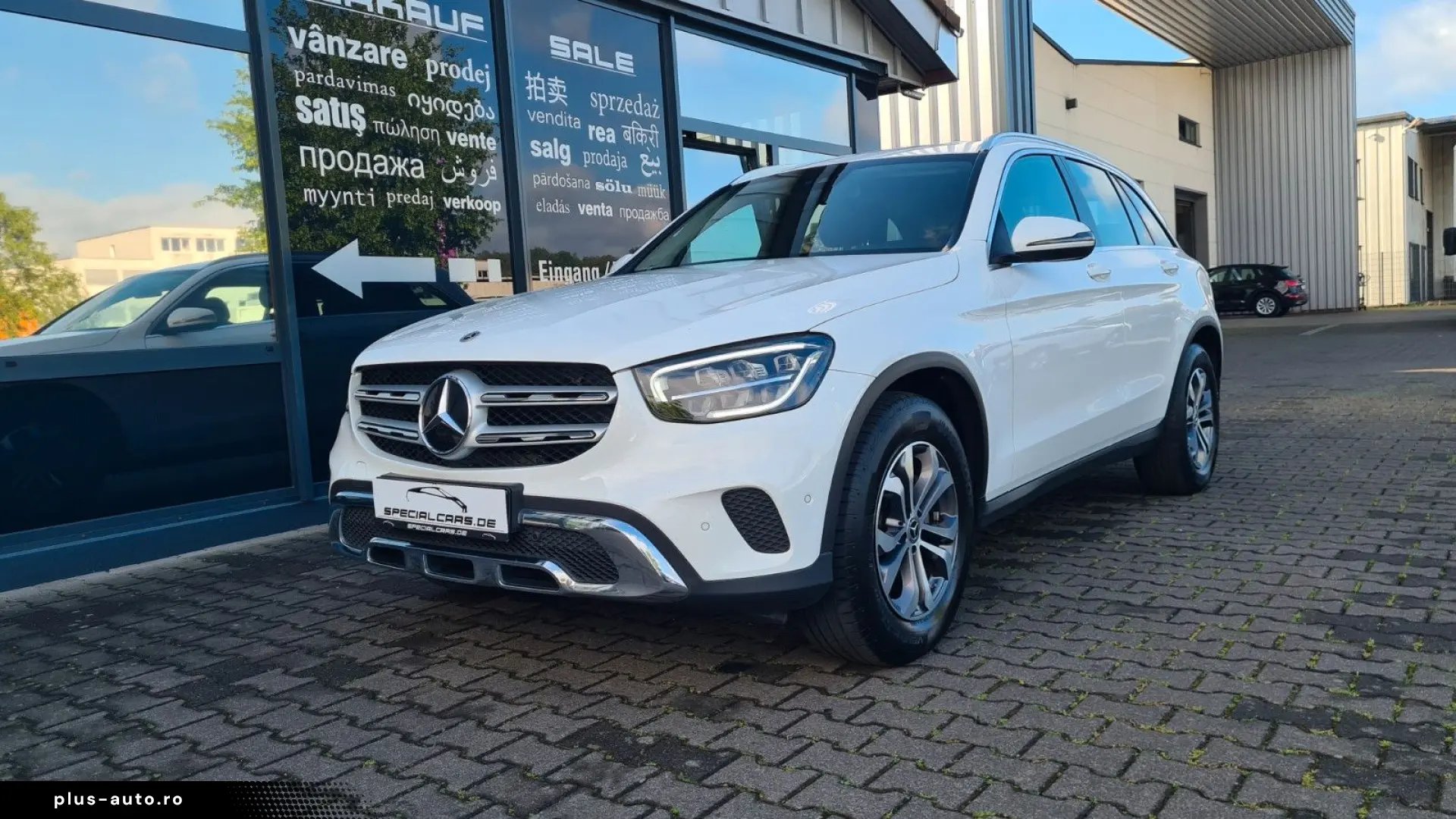 MERCEDES-BENZ GLC 200 4Matic 9G - ASSISTS - CAM - 8 x ALU