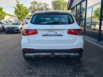 MERCEDES-BENZ GLC 200 4Matic 9G - ASSISTS - CAM - 8 x ALU