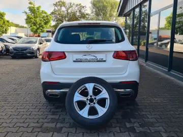 MERCEDES-BENZ GLC 200 4Matic 9G - ASSISTS - CAM - 8 x ALU
