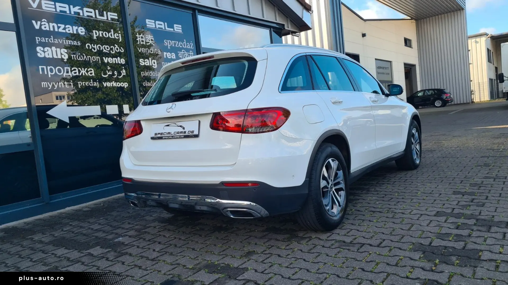 MERCEDES-BENZ GLC 200 4Matic 9G - ASSISTS - CAM - 8 x ALU