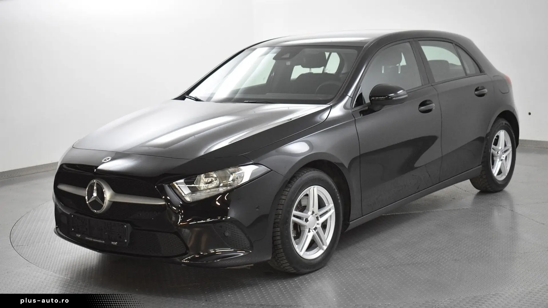 MERCEDES-BENZ A 180d