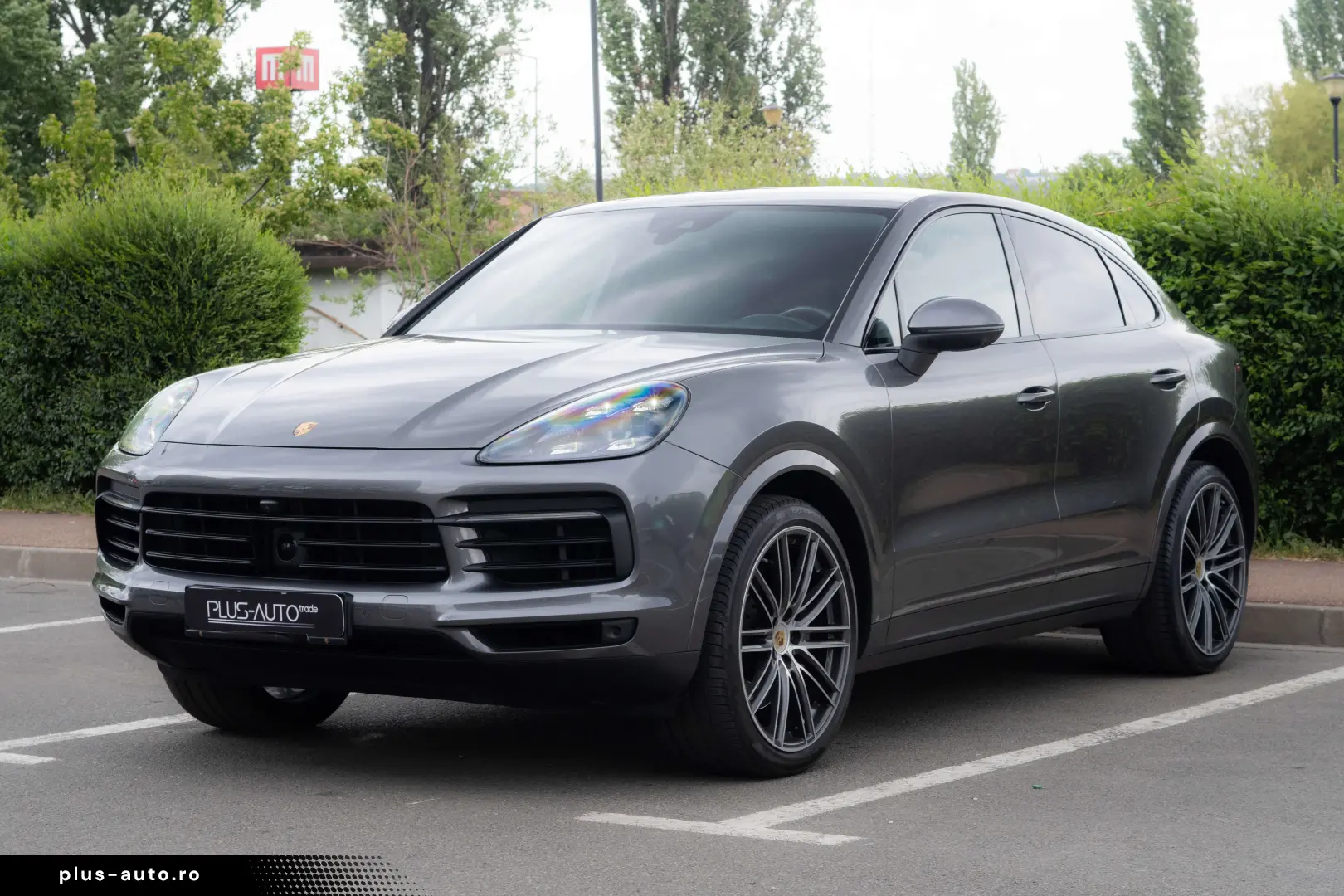 Porsche Cayenne S Coupe_ChronoPack_Bose