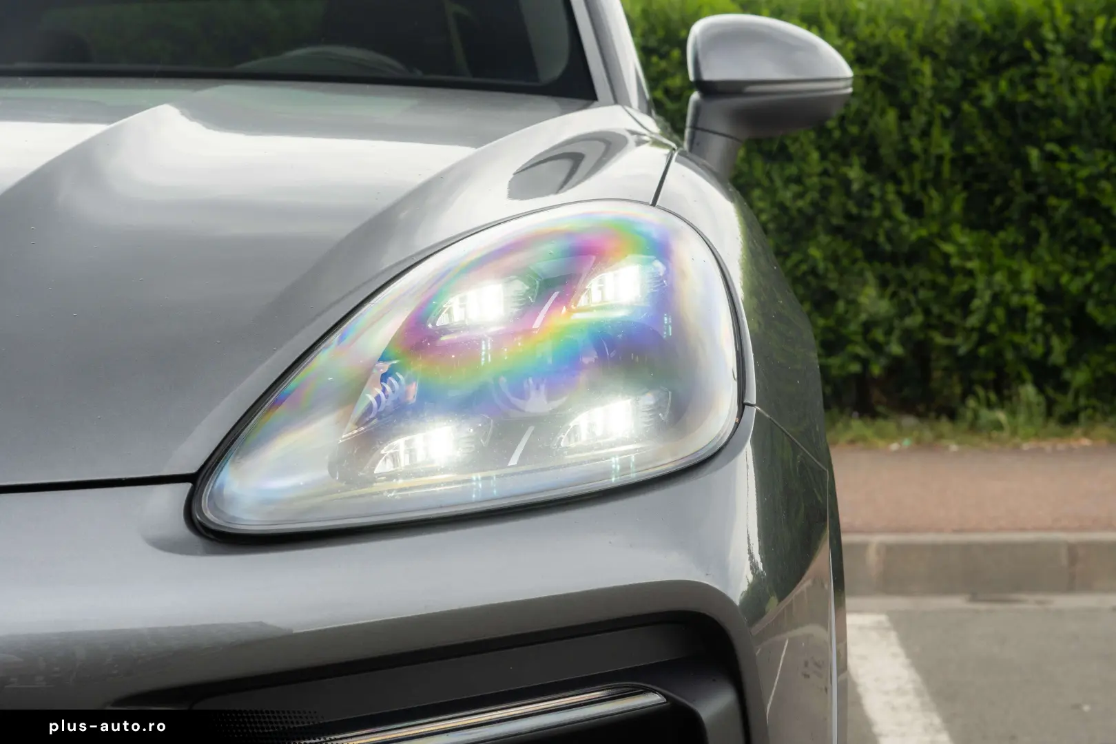 Porsche Cayenne S Coupe_ChronoPack_Bose