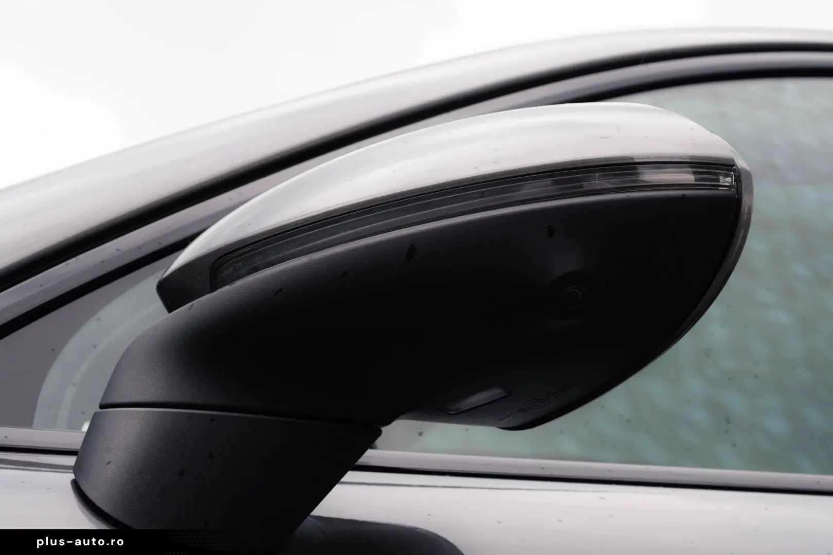 Porsche Cayenne S Coupe_ChronoPack_Bose