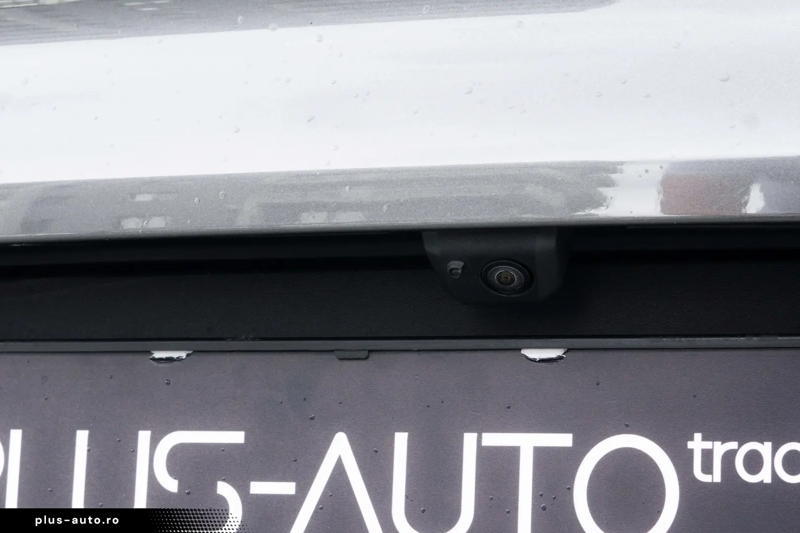 Porsche Cayenne S Coupe_ChronoPack_Bose