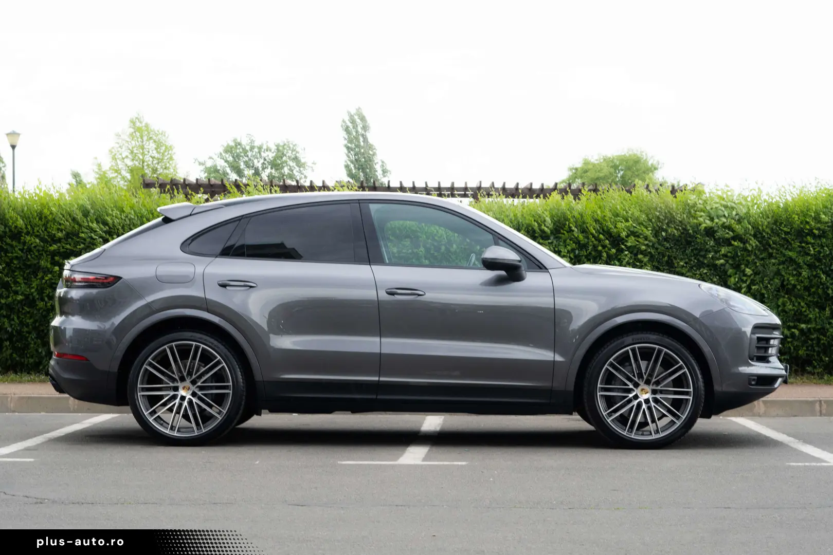 Porsche Cayenne S Coupe_ChronoPack_Bose
