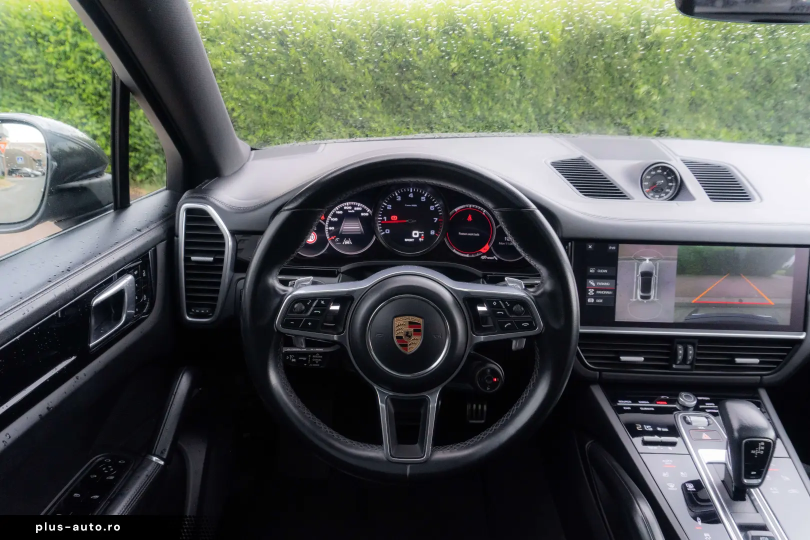 Porsche Cayenne S Coupe_ChronoPack_Bose
