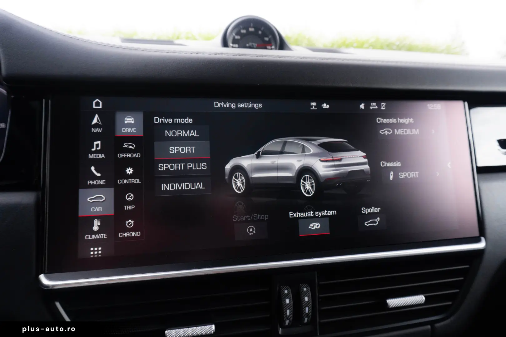 Porsche Cayenne S Coupe_ChronoPack_Bose