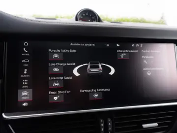 Porsche Cayenne S Coupe_ChronoPack_Bose