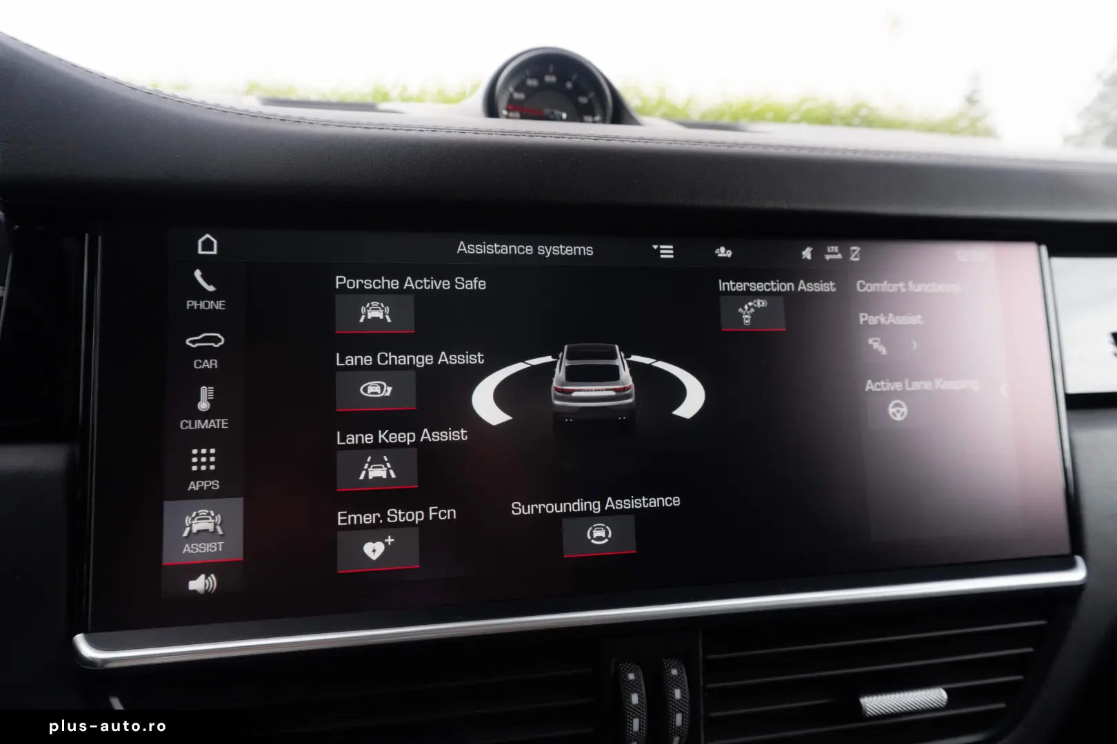 Porsche Cayenne S Coupe_ChronoPack_Bose