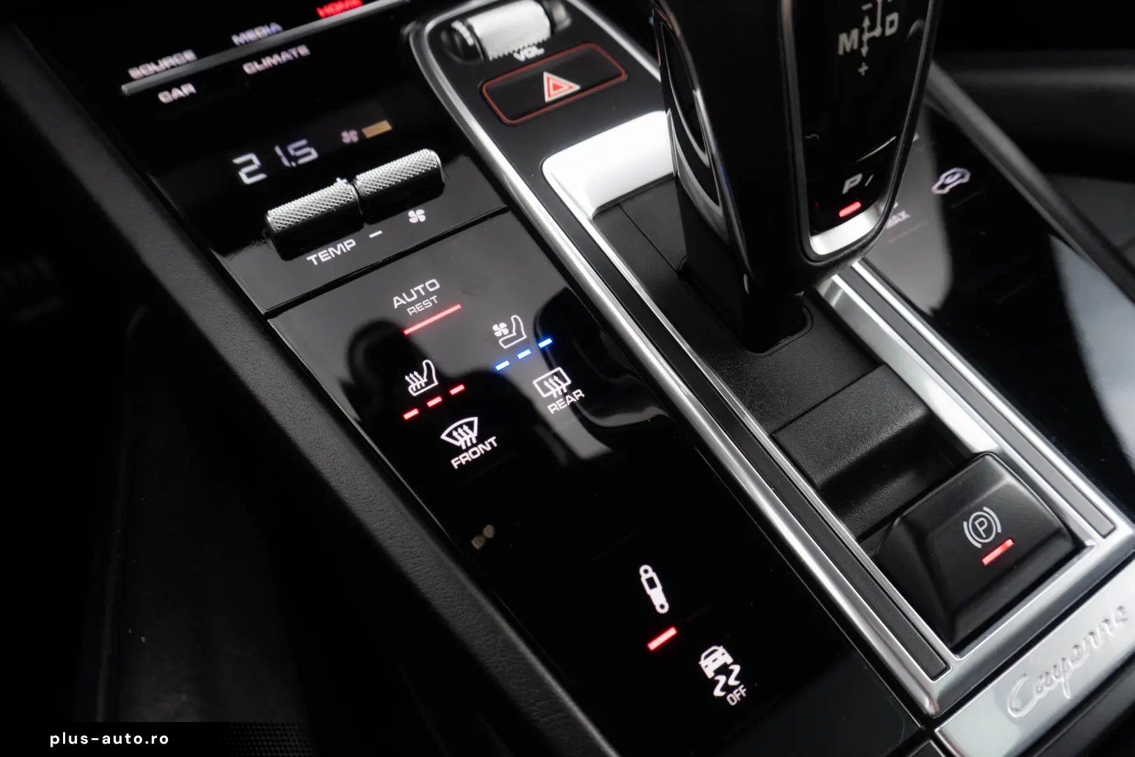 Porsche Cayenne S Coupe_ChronoPack_Bose
