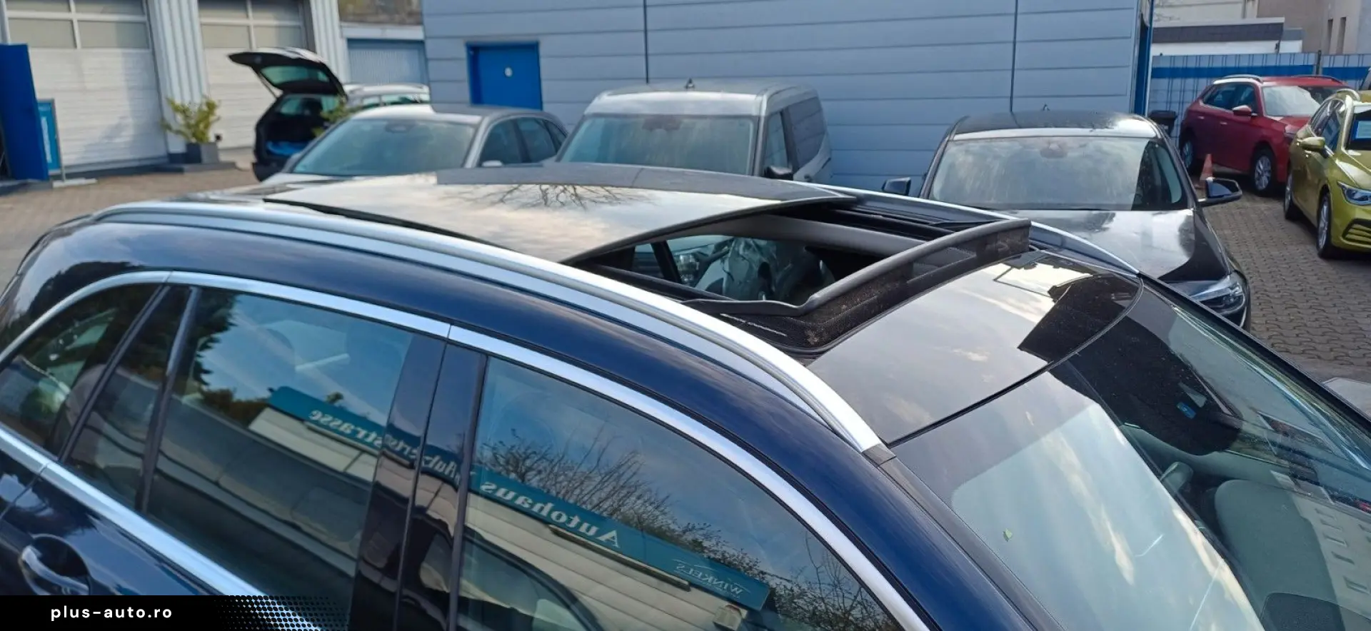 MERCEDES-BENZ GLC 300 de 4Matic-Navi-Leder-Kamera-Pan-18
