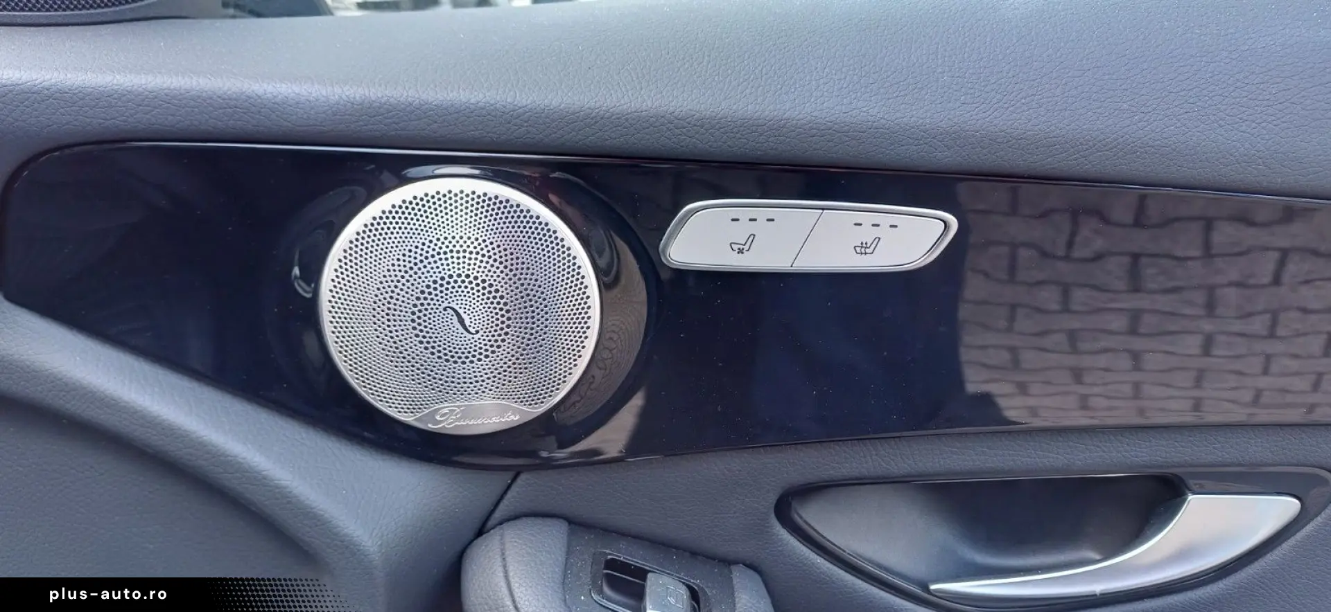 MERCEDES-BENZ GLC 300 de 4Matic-Navi-Leder-Kamera-Pan-18