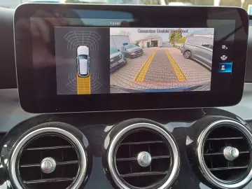 MERCEDES-BENZ GLC 300 de 4Matic-Navi-Leder-Kamera-Pan-18