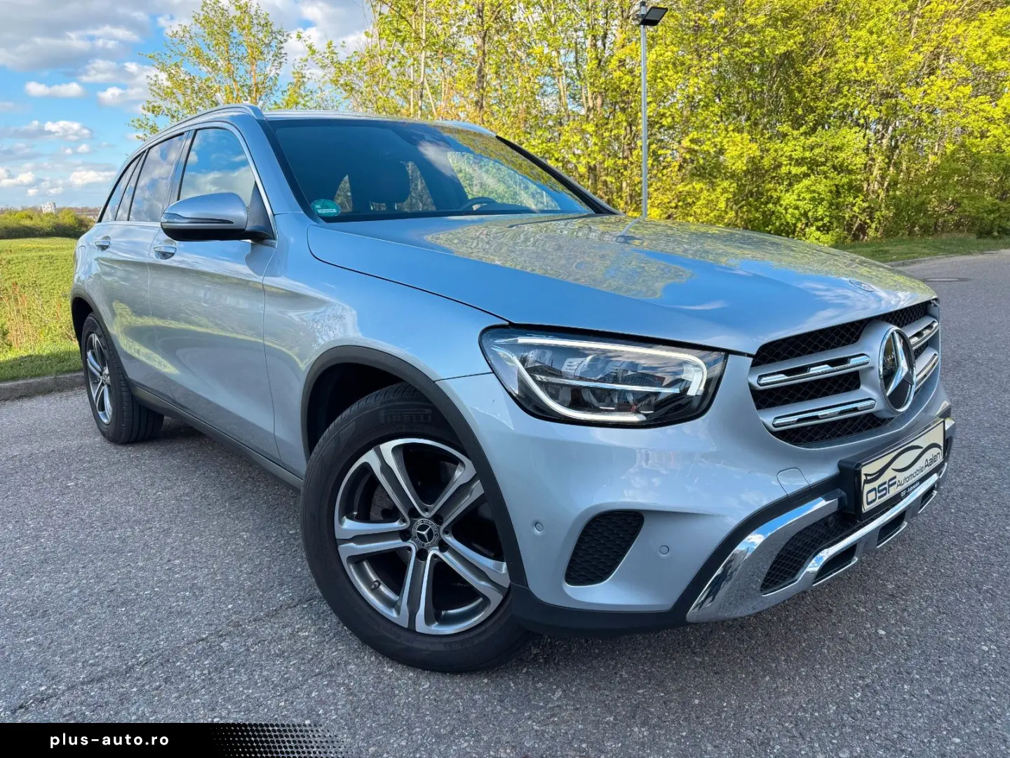 MERCEDES-BENZ GLC 220 d 4Matic LED Distronic Spur Leder