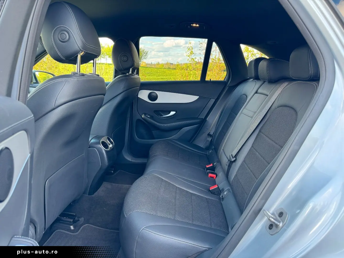 MERCEDES-BENZ GLC 220 d 4Matic LED Distronic Spur Leder