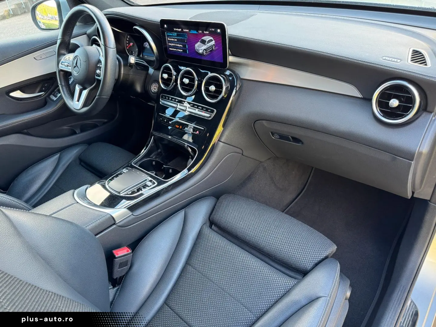 MERCEDES-BENZ GLC 220 d 4Matic LED Distronic Spur Leder