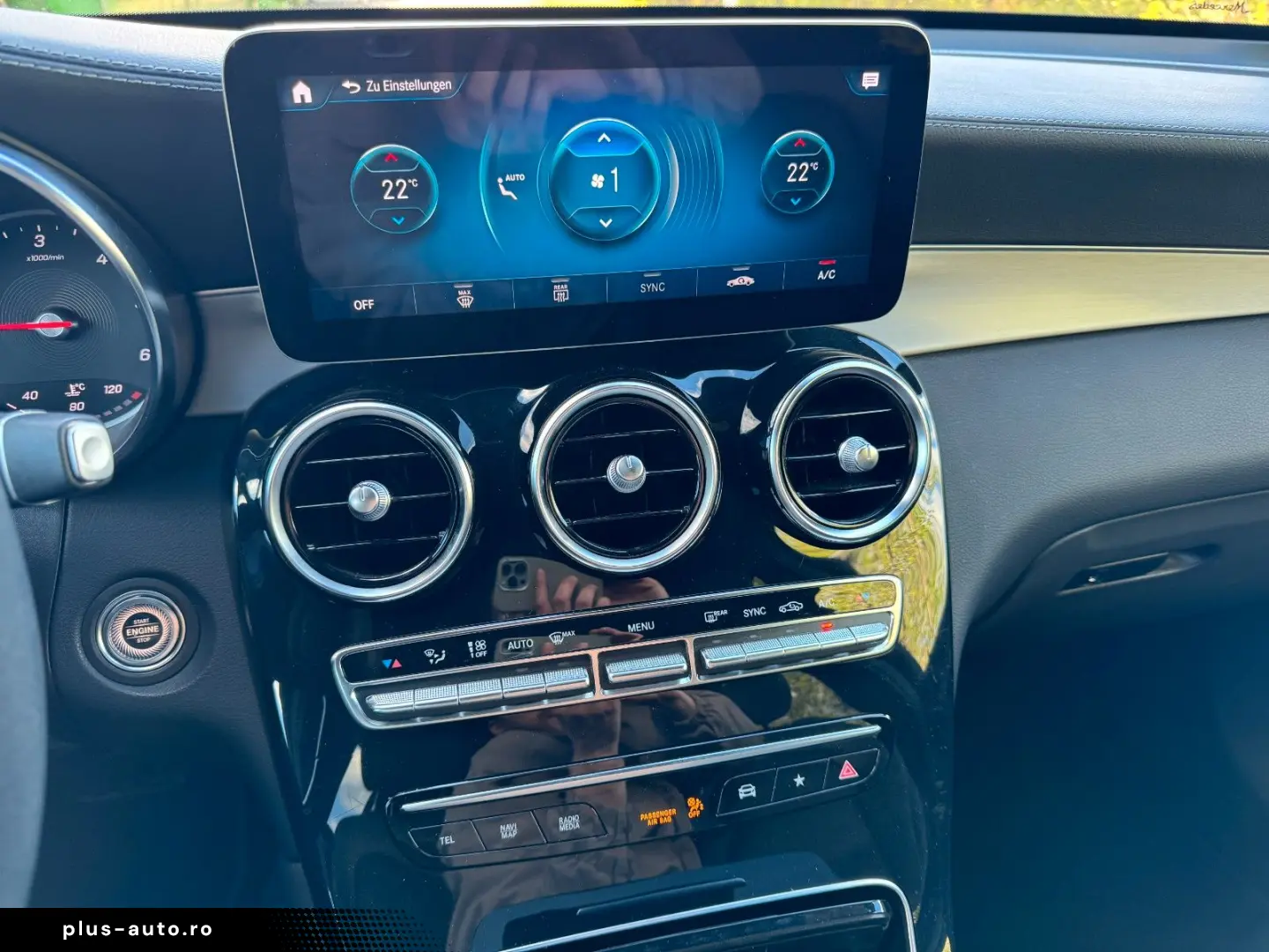 MERCEDES-BENZ GLC 220 d 4Matic LED Distronic Spur Leder