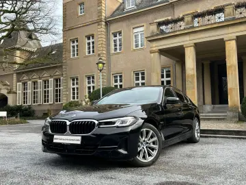 BMW 530e Sportsitze M Lederlenkrad Harman kardon