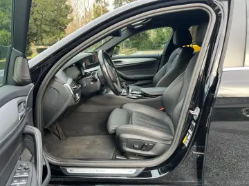 BMW 530e Sportsitze M Lederlenkrad Harman kardon