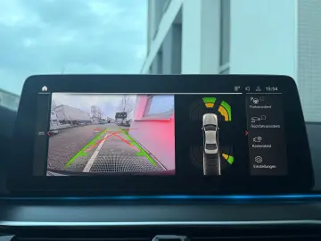 BMW 530e M SPORT KAMERA HARMAN HUD KEY 4x KLIMAT