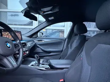 BMW 530e M SPORT KAMERA HARMAN HUD KEY 4x KLIMAT
