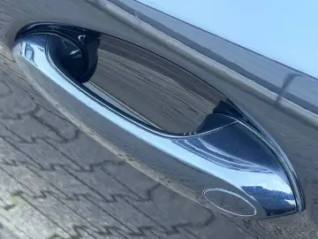 BMW 530e M SPORT KAMERA HARMAN HUD KEY 4x KLIMAT