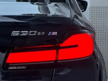 BMW 530e M SPORT KAMERA HARMAN HUD KEY 4x KLIMAT