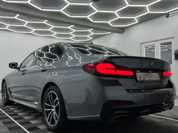 BMW 530 e xDrive M SPORT LASER HuD H&K ACC AMBI