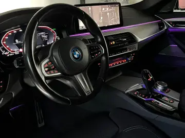 BMW 530 e xDrive M SPORT LASER HuD H&K ACC AMBI