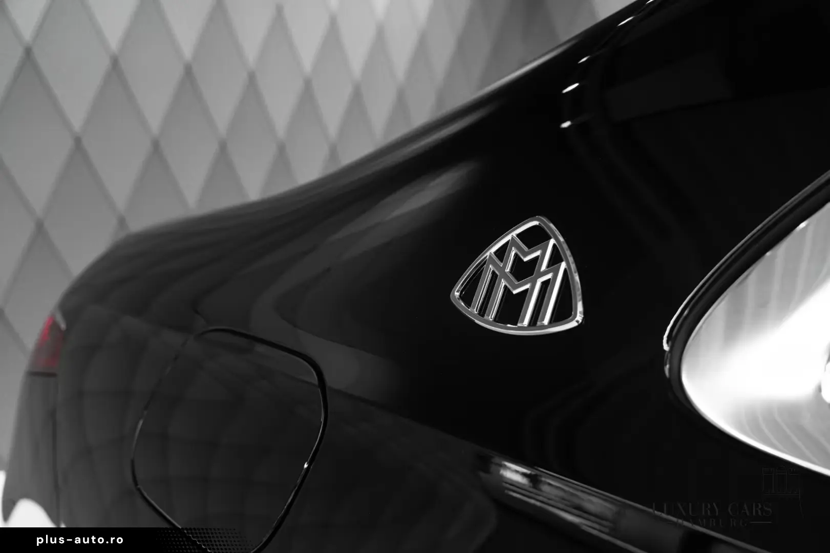 Mercedes-Benz S 580 Maybach 2026 BLACK BEIGE 4D VIP