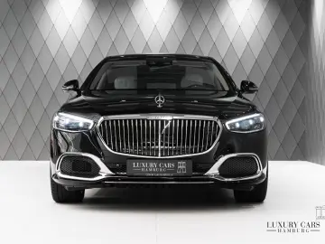 Mercedes-Benz S 580 Maybach 2026 BLACK BEIGE 4D VIP