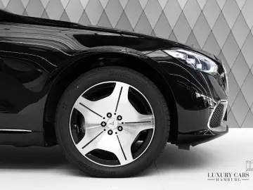 Mercedes-Benz S 580 Maybach 2026 BLACK BEIGE 4D VIP