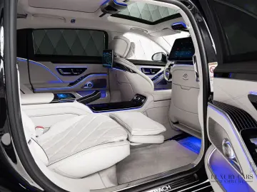 Mercedes-Benz S 580 Maybach 2026 BLACK BEIGE 4D VIP