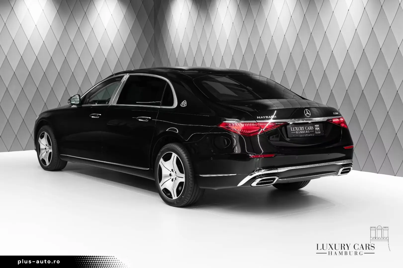 Mercedes-Benz S 580 Maybach 2026 BLACK BEIGE 4D VIP