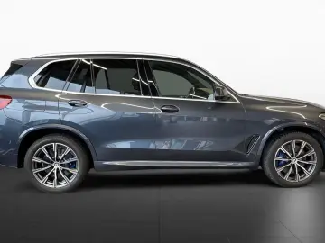 BMW X5 xDr 40d M SPORT PANO HUD