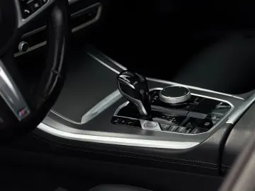 BMW X5 xDrive 40d M Sport 360  Laser HUD H&K Massage
