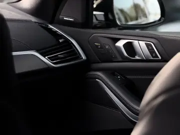 BMW X5 xDrive 40d M Sport 360  Laser HUD H&K Massage