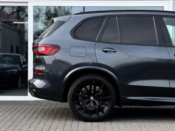 BMW X5 xDrive 40d M Sport 360  Laser HUD H&K Massage