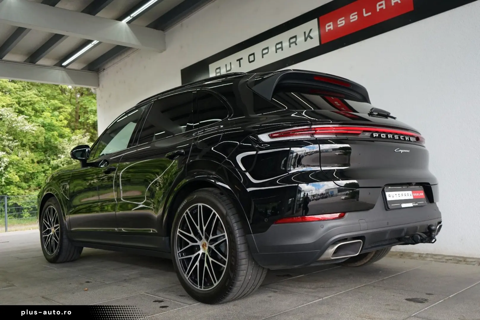 PORSCHE Cayenne E-Hybrid Luft Pano Sitzklima AHK 14W 21z