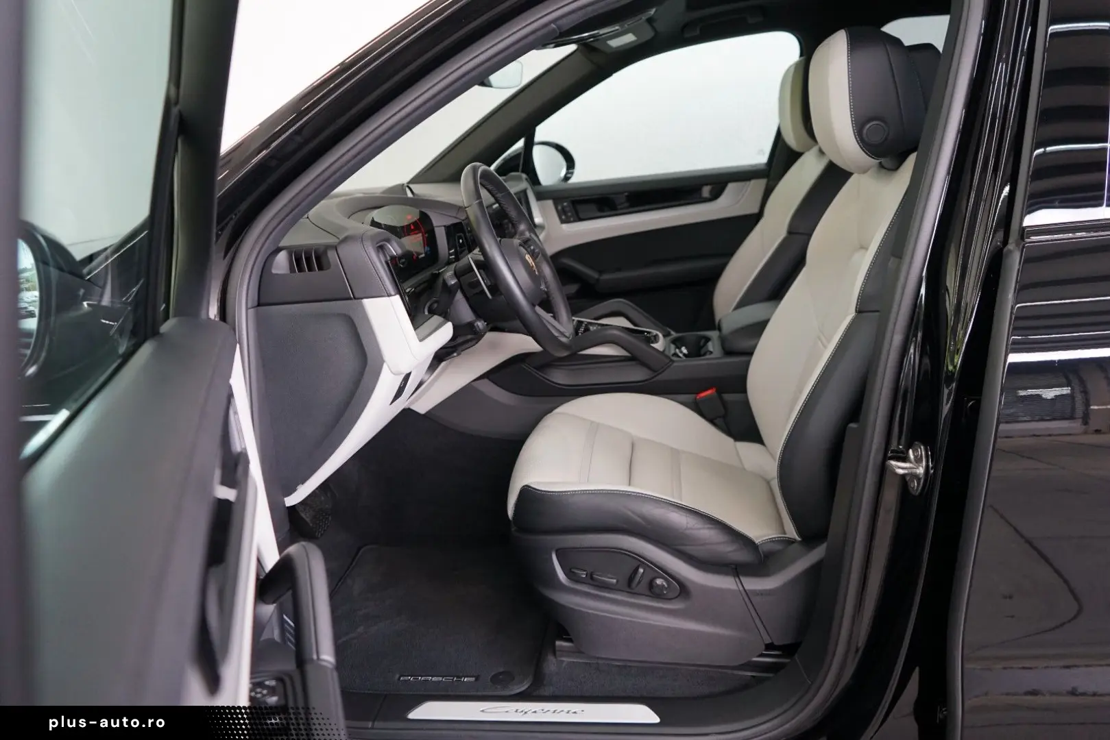 PORSCHE Cayenne E-Hybrid Luft Pano Sitzklima AHK 14W 21z