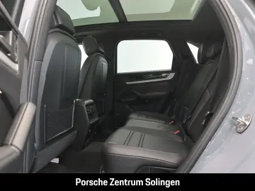 PORSCHE Cayenne E-Hybrid PANO Head-Up INNO BOSE