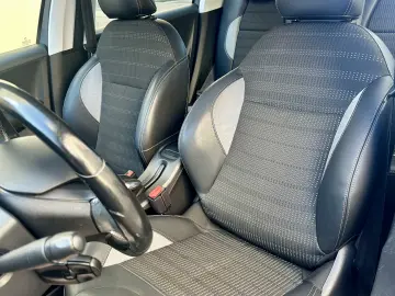 Peugeot 2008 140.000km Carplay Rate Garantie