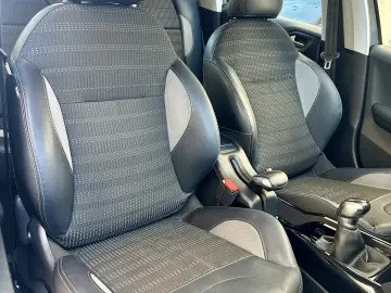 Peugeot 2008 140.000km Carplay Rate Garantie