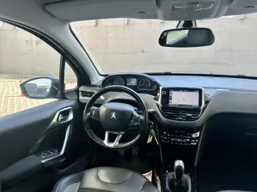 Peugeot 2008 140.000km Carplay Rate Garantie