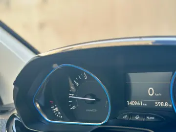 Peugeot 2008 140.000km Carplay Rate Garantie